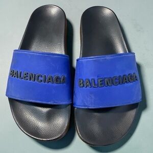 Balenciaga Pool Slides Cobalt Blue Black Women's Size 7
Authentic Made in Italy